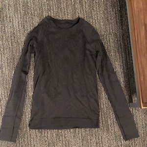 Lululemon Black long sleeve